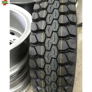 Lốp Xe KUN LUN 12R22.5 18PR