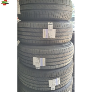 Lốp xe du lịch Michelin 225/55R18