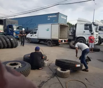 Dịch Vụ Thay Săm Lốp Xe Ô Tô Tại Dĩ An, Thuận An, Thủ Dầu Một Bình Dương Uy Tín 24/24