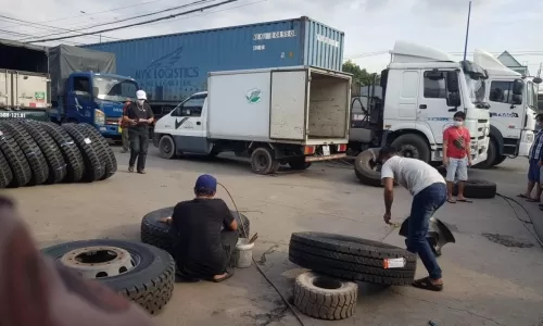 Dịch Vụ Thay Săm Lốp Xe Ô Tô Tại Dĩ An, Thuận An, Thủ Dầu Một Bình Dương Uy Tín 24/24