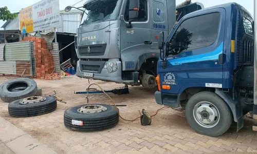 Cứu Hộ Lốp Bình Dương Đêm Ngày – Thay Vá Lốp Tận Nơi