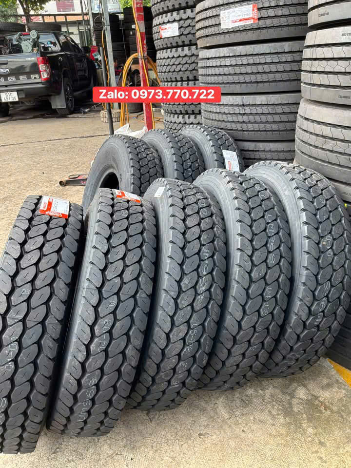 LỐP 8.25R16 MAXXIS UM968 18PR DÙNG CHO XE GÌ?
