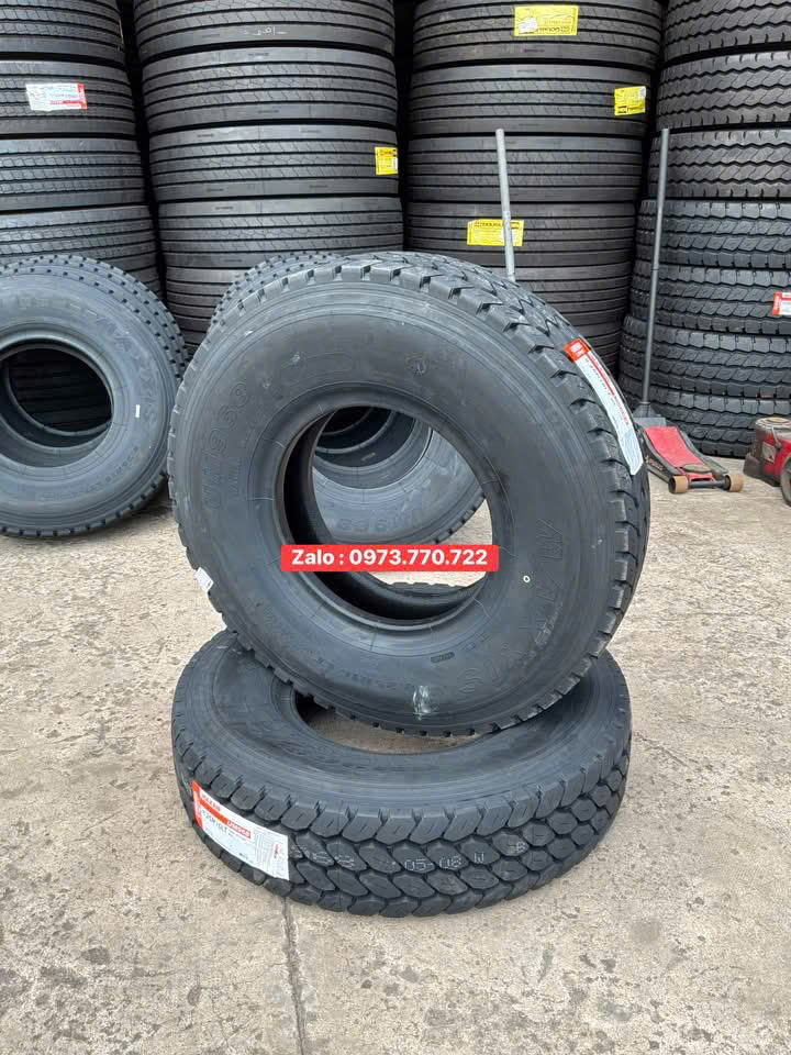 LỐP 8.25R16 MAXXIS UM968 18PR DÙNG CHO XE GÌ?