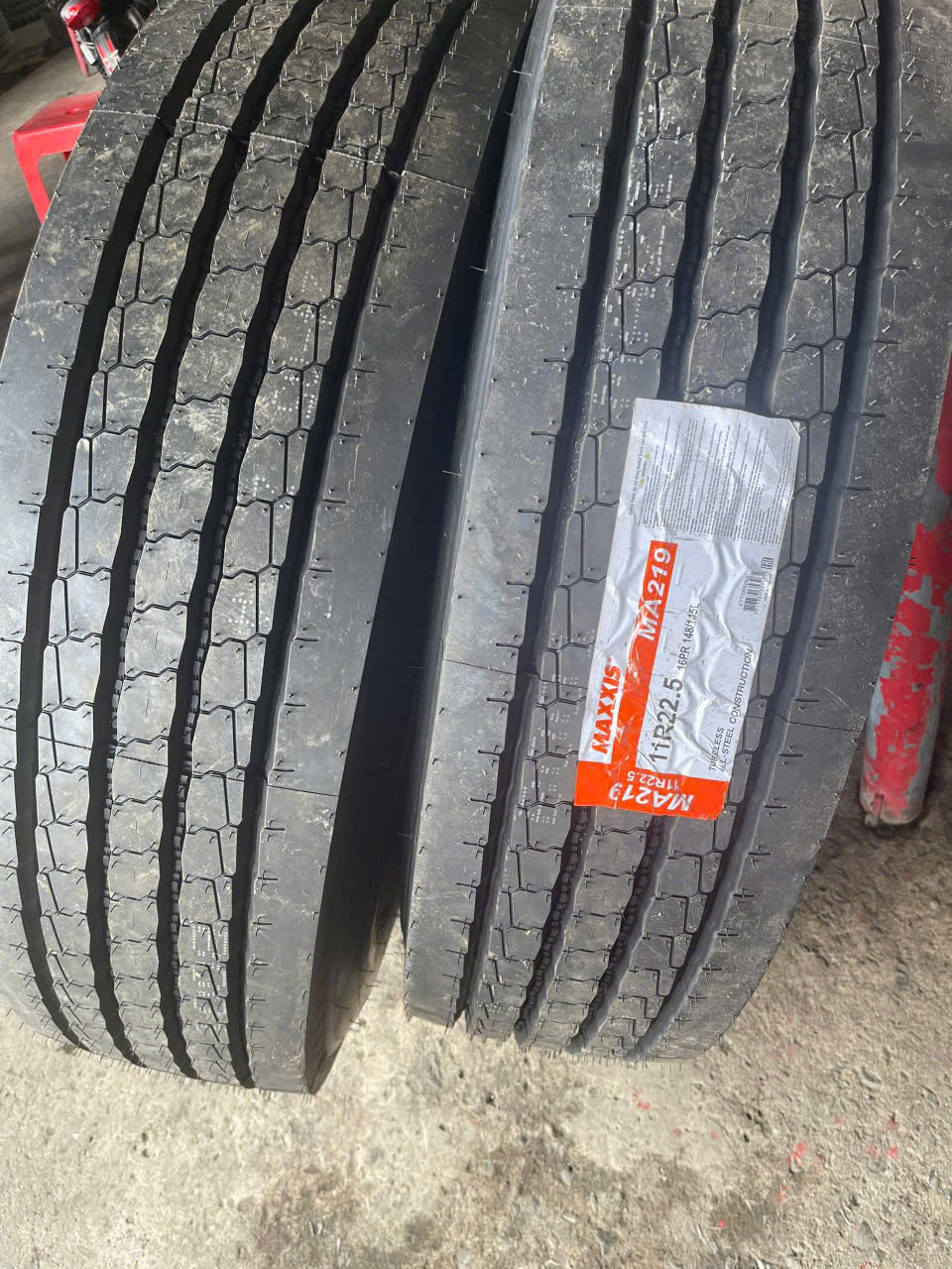 THAY LỐP XE LƯU ĐỘNG – THỢ VÁ LỐP XE CHUYÊN NGHIỆP NHẤT 2026 