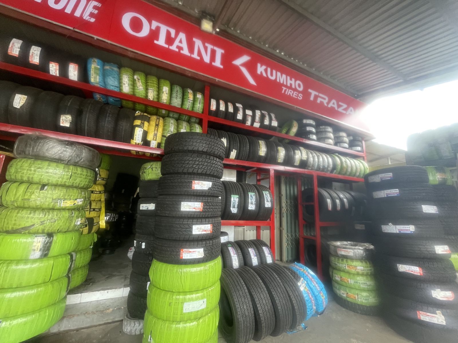 Top 5 Dịch Vụ Thay Lốp Xe Ô Tô Uy Tín Tại Dĩ An Bình Dương / TP. Hồ Chí Minh – 2026 