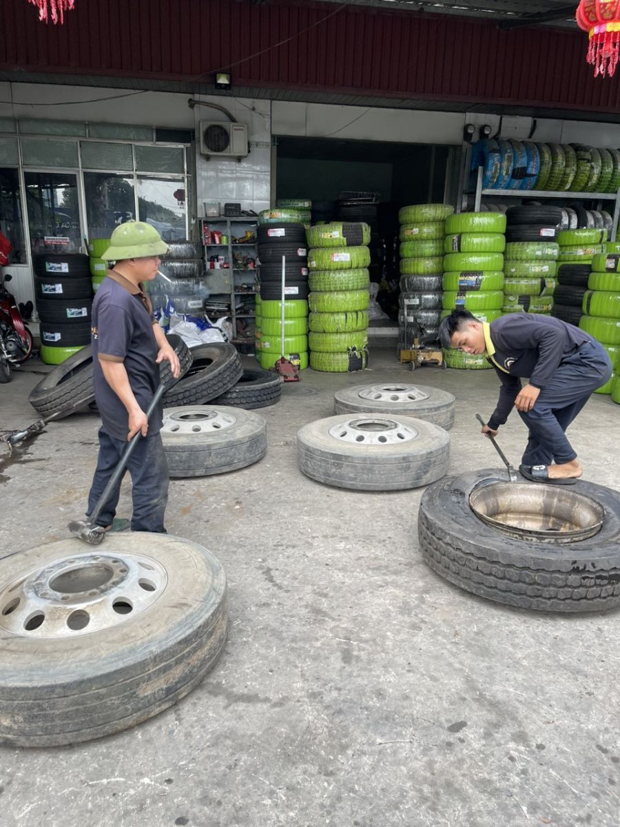 Địa chỉ thay lốp xe Cửu Long Thiên Dĩ An Bình Dương / Dịch vụ nhanh nhất và uy tín cao