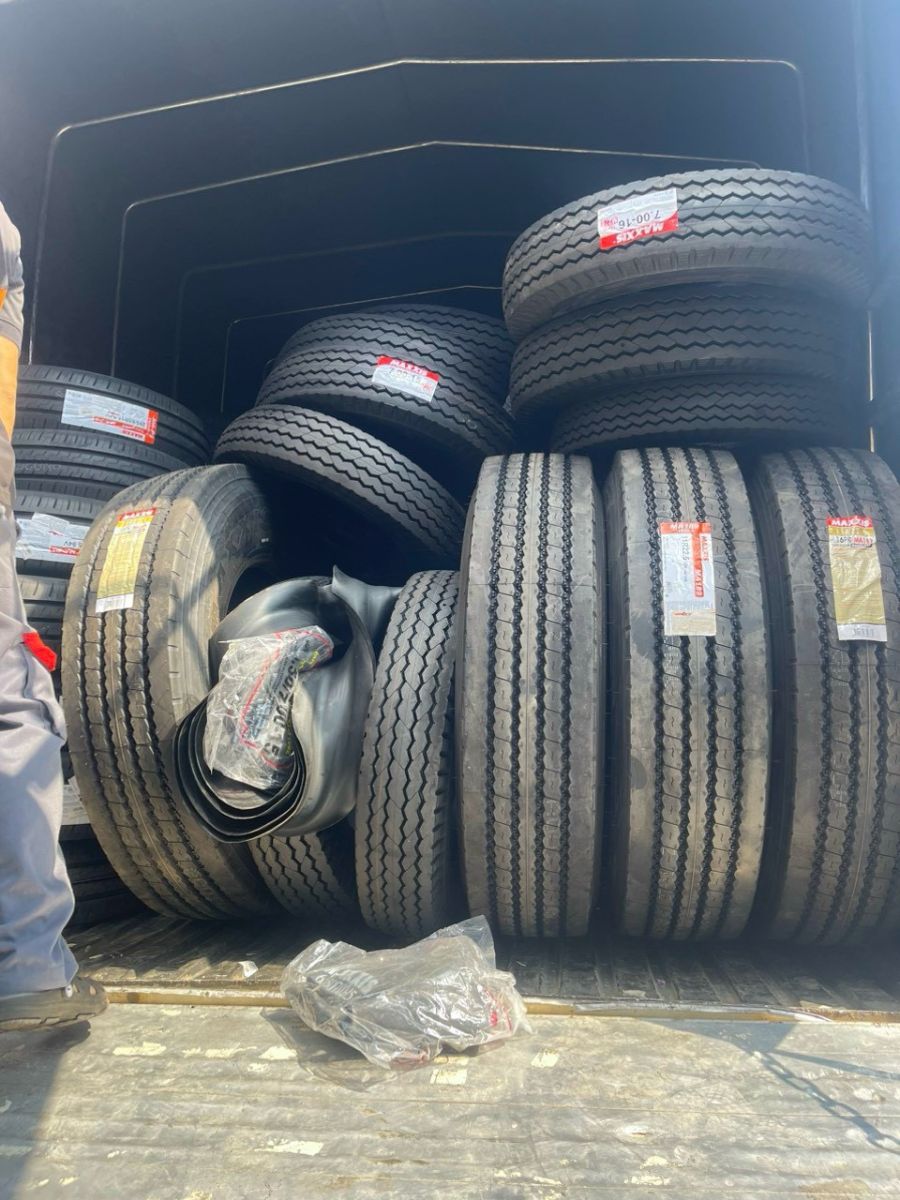 TRUNG TÂM PHÂN PHỐI LỐP XE Ô TÔ CHUYÊN CHẠY CẢNG HÀNG HÓA TẠI BÌNH DƯƠNG HCM