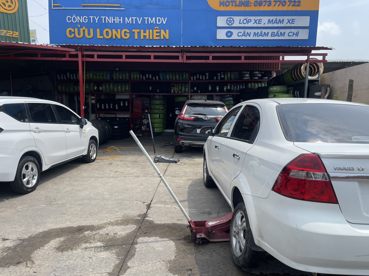 Top Địa Chỉ Thay Lốp Xe Ô Tô Uy Tín Tại Dĩ An / Cửu Long Thiên