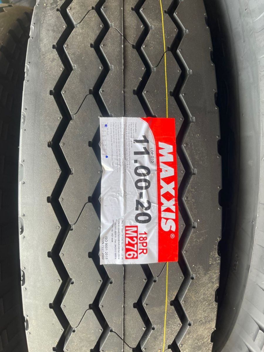 Lốp Xe Maxxis 8.25-16 18PR