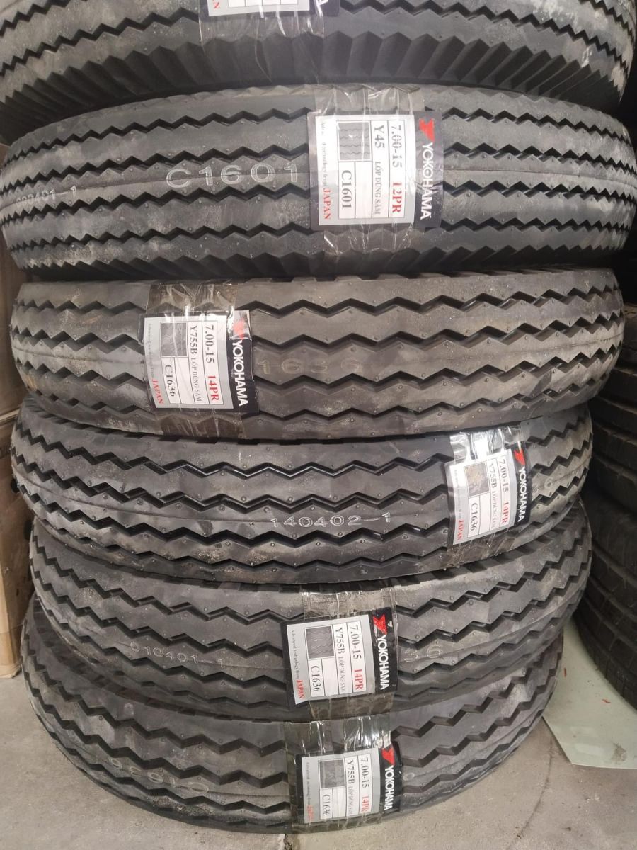 Lốp XE YOKOHAMA  225/55R19