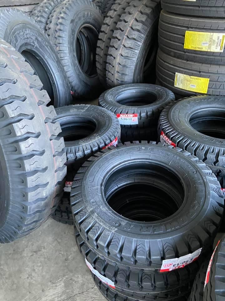 Lốp xe WESLAKE 235/75R15( SL369)