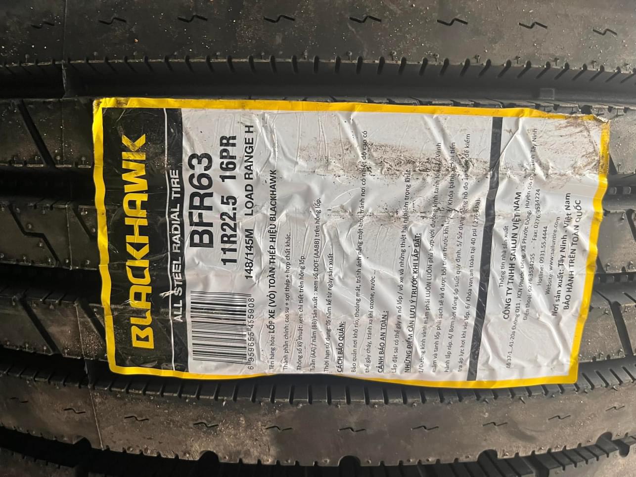 Lốp Xe BLACKHAWK 11R22.5 16PR