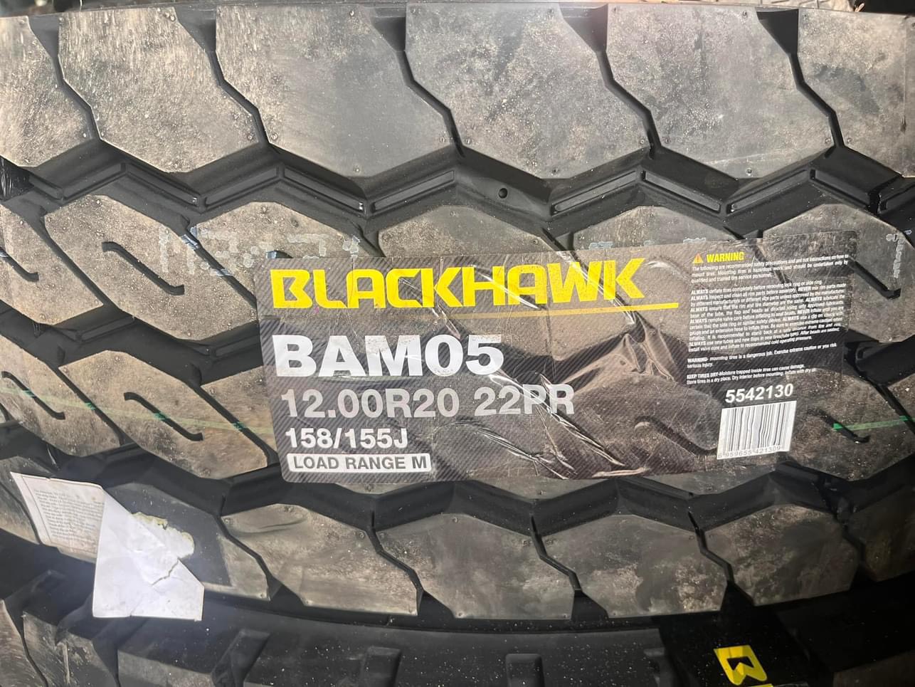 Lốp Xe BLACKHAWK 12.00R20 22PR