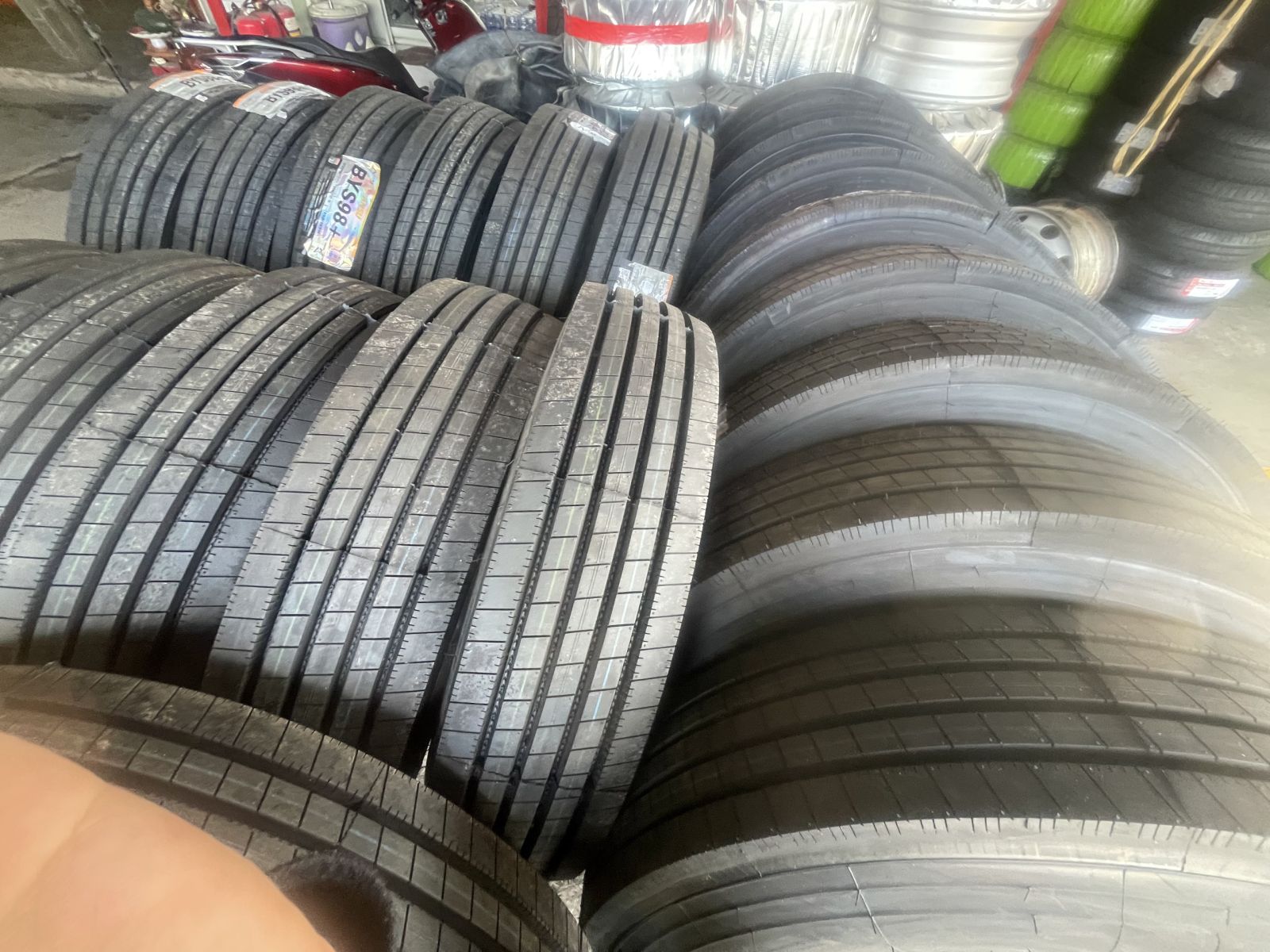 Lốp xe MATIAN 12R22.5 MT 295A