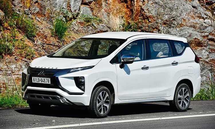 Lốp xe OTANI 275/40 ZR20