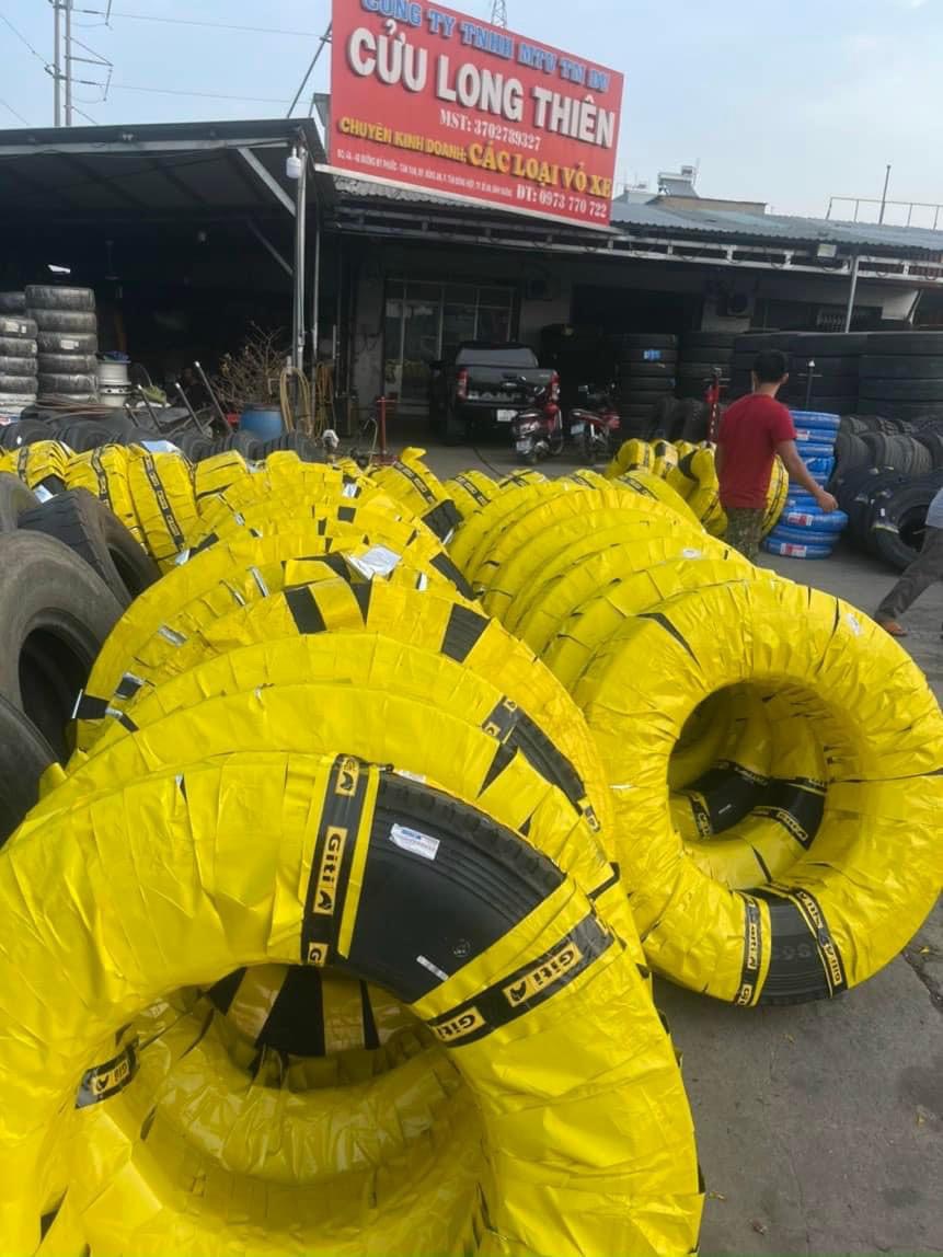  Lốp Xe CASUMINA 8.25-20 20PR