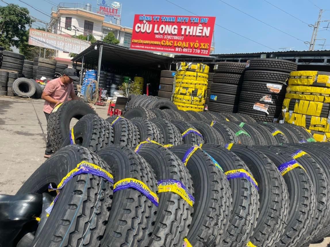Lốp Xe Tải KUNLUN 11R22.5 18PR KT 818