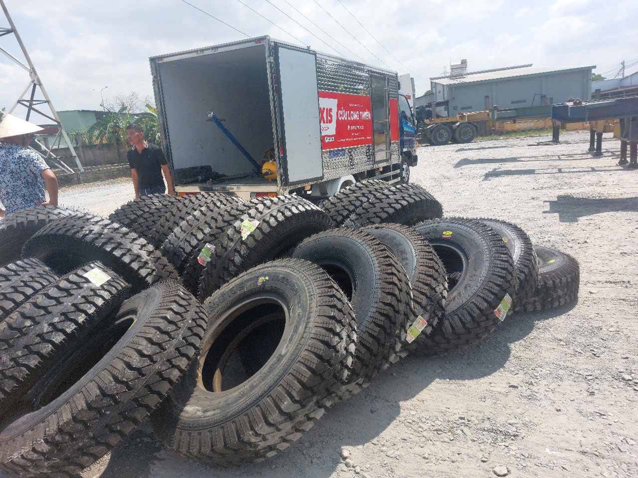 ĐẠI LÝ LỐP XE TẢI BÌNH DƯƠNG