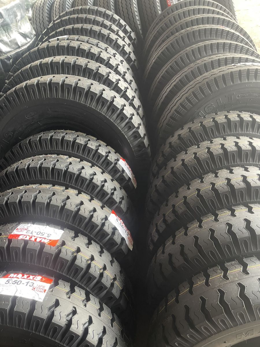 Lốp Xe MAXXIS : 5.50-13 14PR