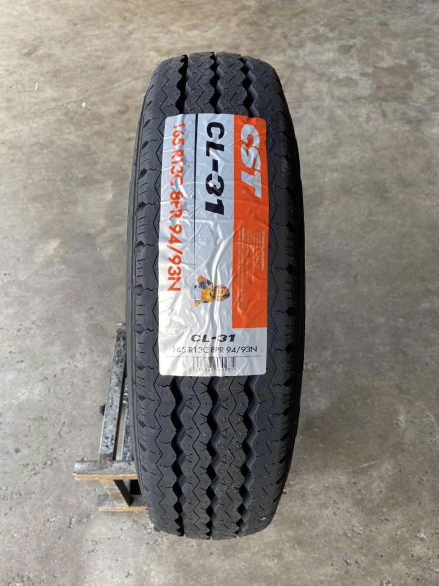Lốp Xe CST 165R13C 8PR 