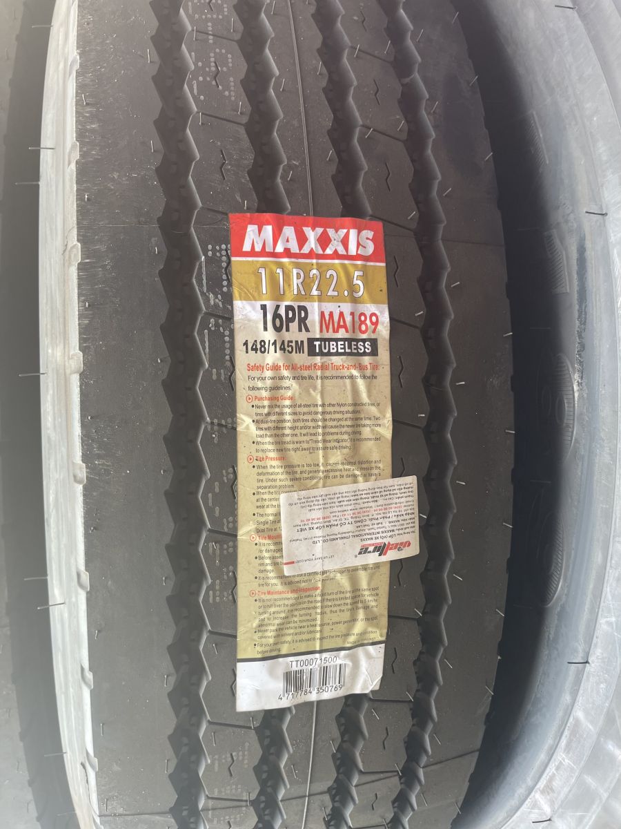 Lốp xe MAXXIS 11.00R20 -18PR UR288