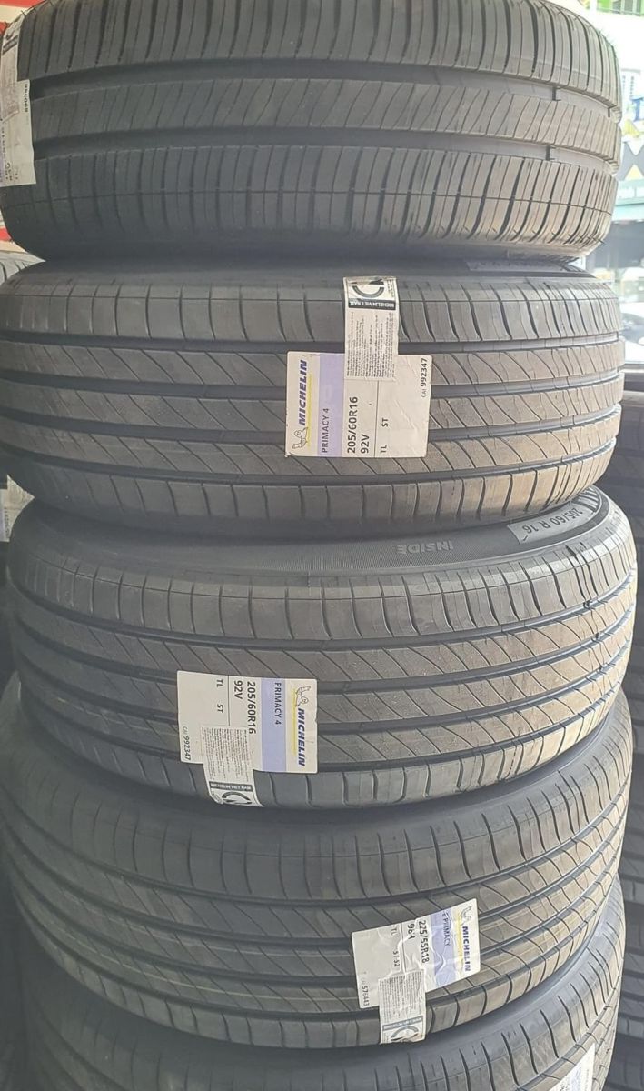 Lốp xe du lịch Michelin 225/55R18