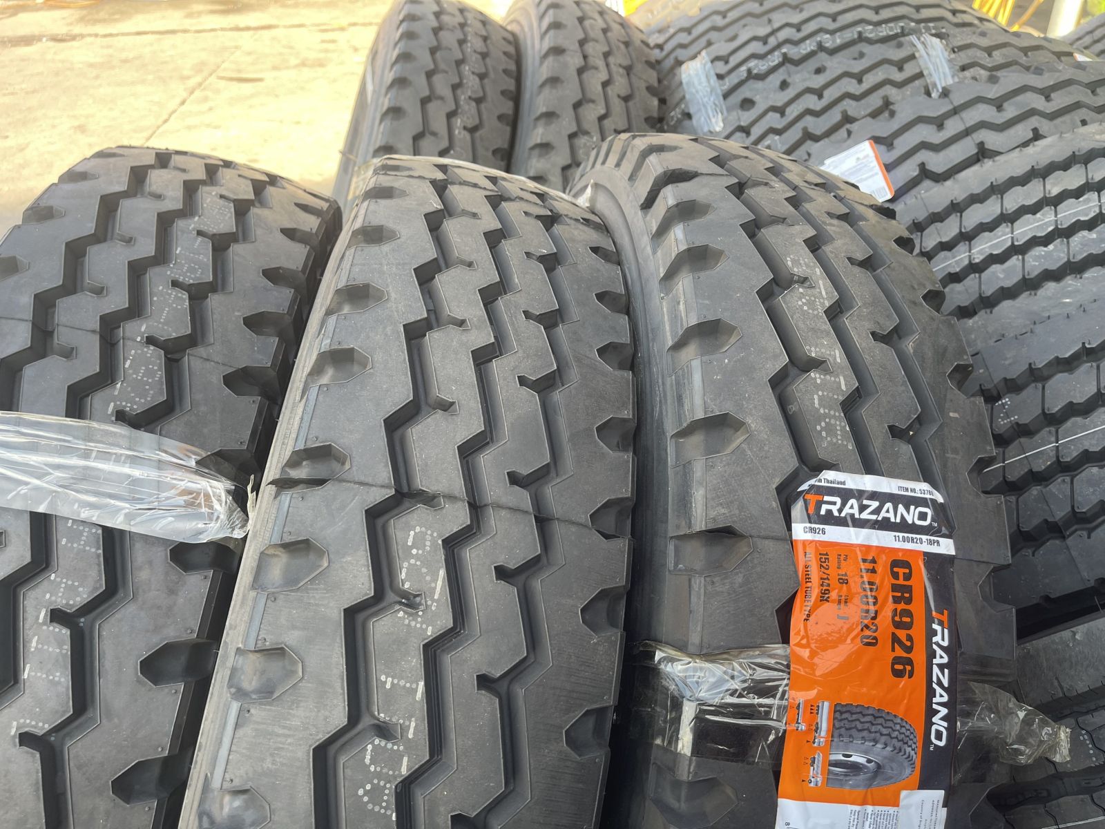 Lốp xe TRAZANO 11.00R20 CR926