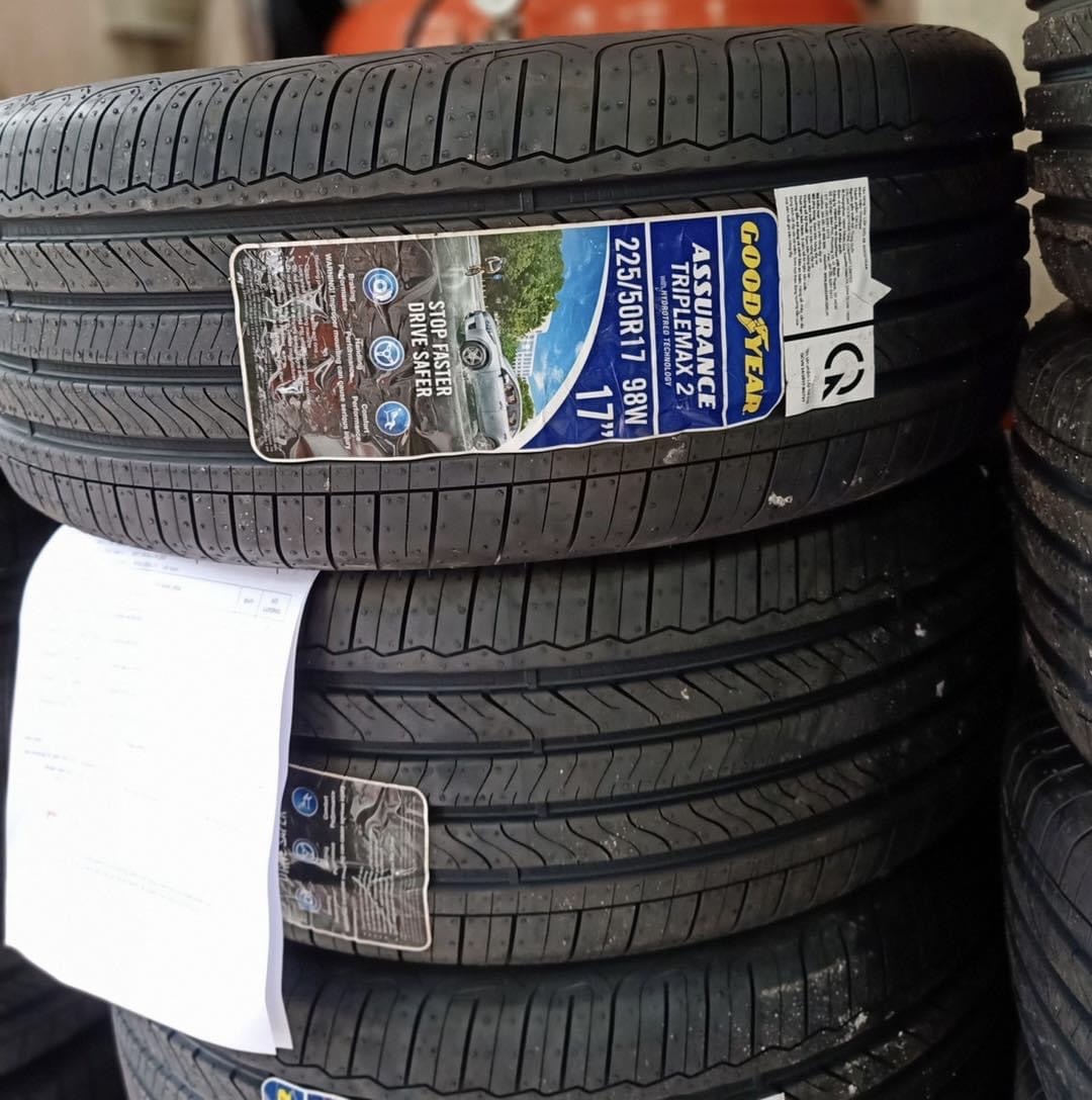 Lốp Xe GOOD YEAR 205/60R16